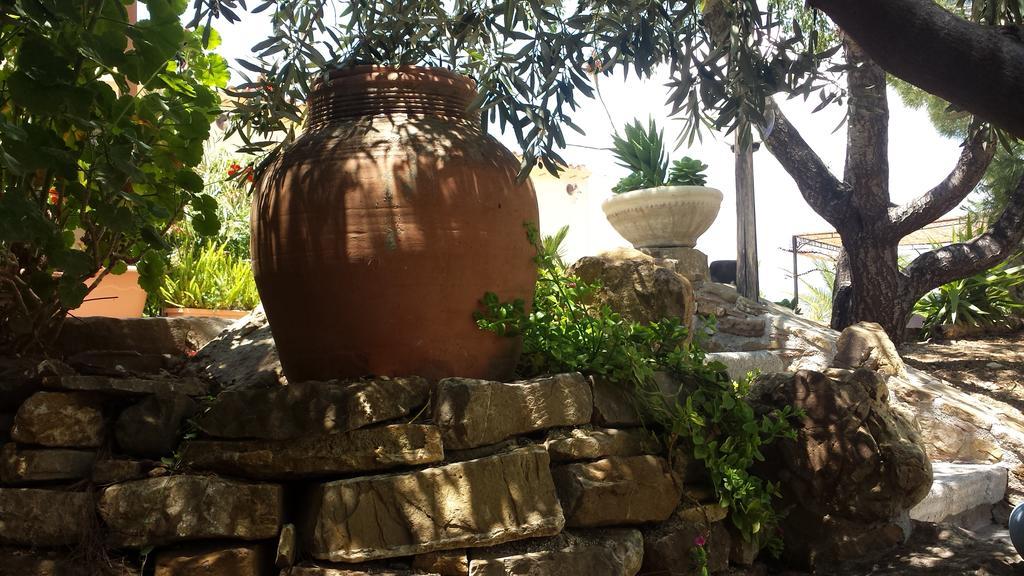 Bed & Breakfast La Di Segesta 3*